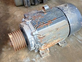 Siemens 125 HP Motor