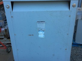 Transformador 600/120/208 Westinghouse de 300 kVA