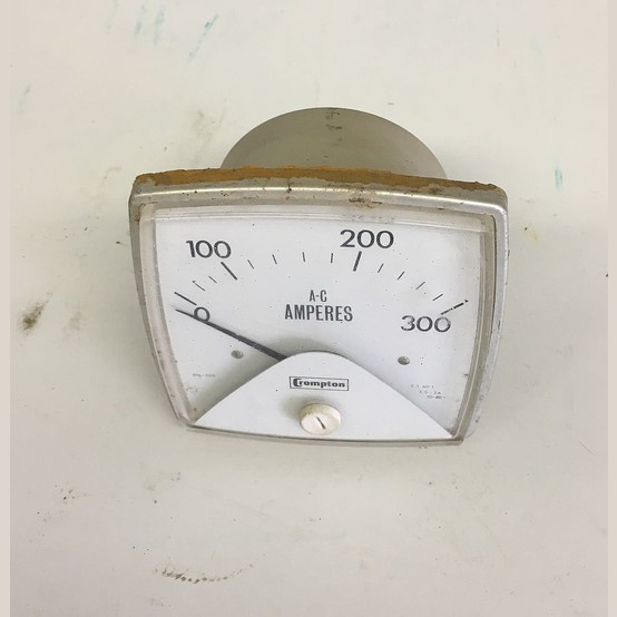 Used Crompton Analog Ammeter For Sale