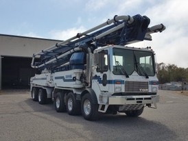 Schwing KVM52 Pump Truck