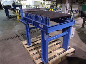 Chantland MHS 24 in. x 37 in. Roller Conveyor