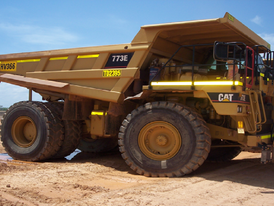 Camiones para Roca 2005 CAT 773E
