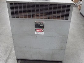 Trasnformador Federal Pacific de 118 kVA