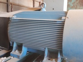 Motor WEG 350 hp