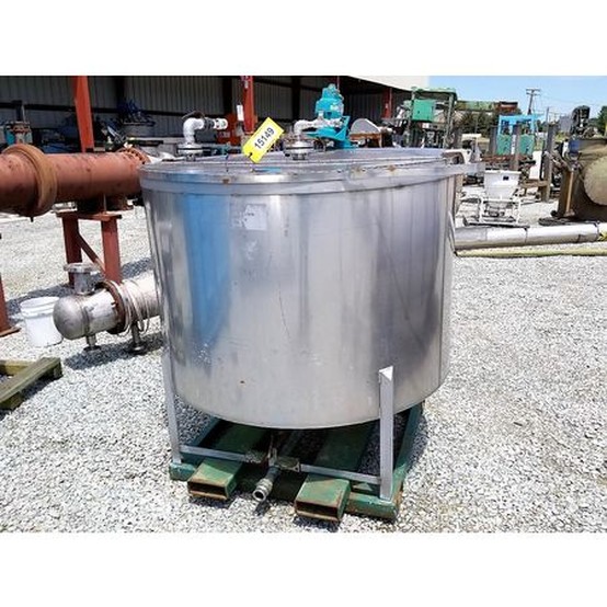 500 gallon mixing tank