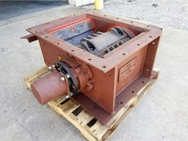 United Conveyor Excen-Crusher 27 in. x 20 in. 