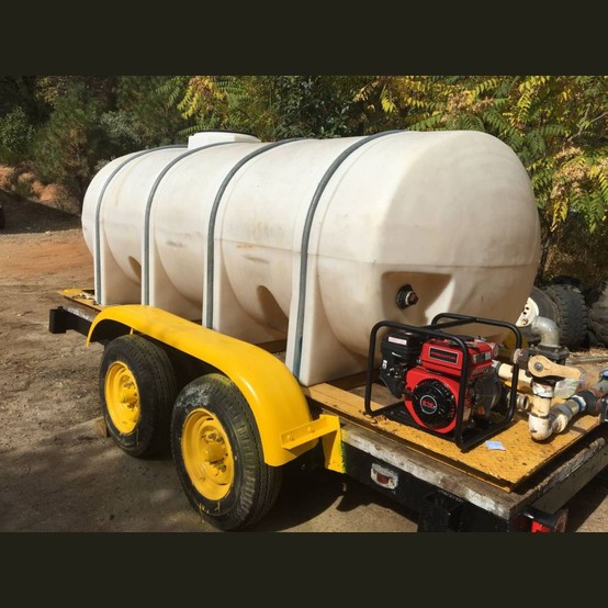 1200 Gallon Towable Water Trailer For Sale used 1200 Gallon Towable