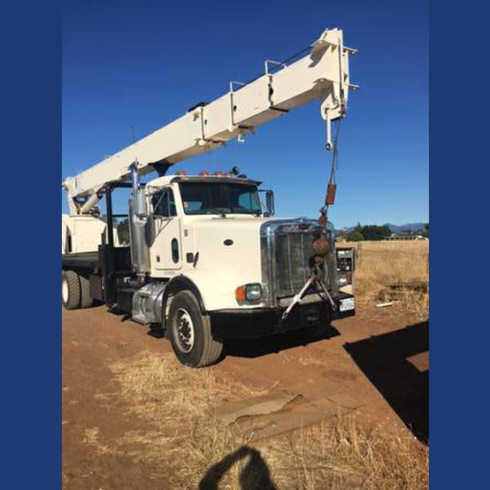 2001 National 9103A Boom Truck for sale used service truck for sale