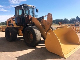 2013 CAT 938K Loader  