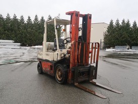 Nissan PH02A25V Forklift 