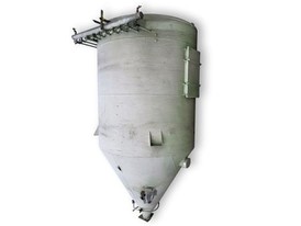 5,600 Round Dust Collector