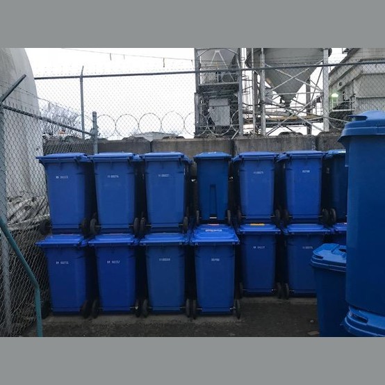 Savona Equipment Sells Recycling Plastic Totes