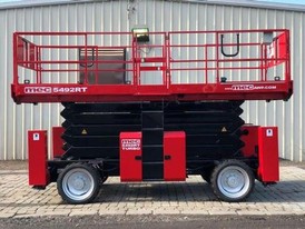 2014 MEC 5492 Scissor Lift