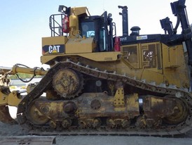 Topadora Caterpillar D11T del 2011