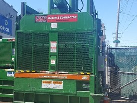 PTR Twin Cylinder Vertical Balers