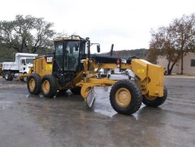 2011 Caterpillar 120M Grader