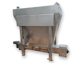 Anderson & Dahlen Stainless Bin with Screw Feeder