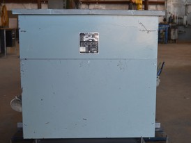 Transformador Acme Electric de 45 kVA