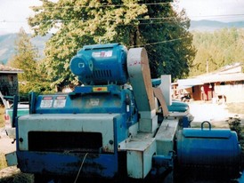 1998 6 in. x 25 in. Brewer Gang Rip Saw