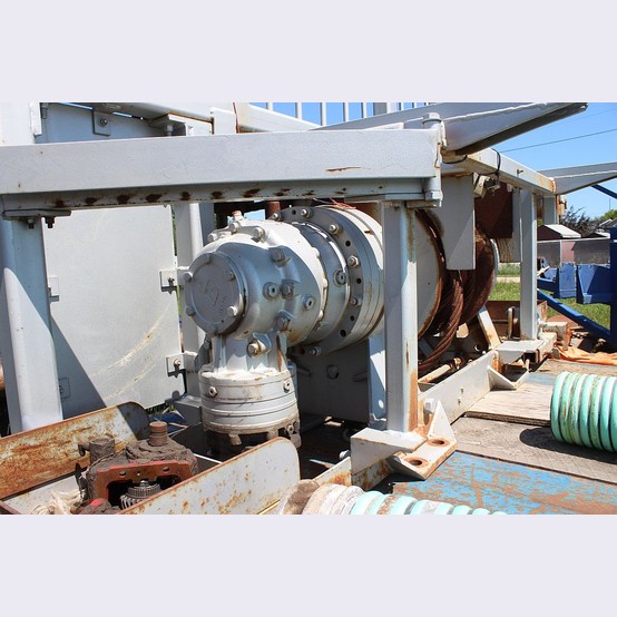 Savona Equipment Sells Braden Gearmatic Deck Winch
