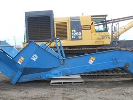 34in. wide Steel Belt Balemaster Feed Conveyor