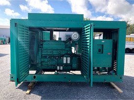 Cummins 500 kW Diesel Generator