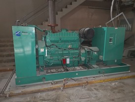 2004 Cummins 270 kW Diesel Generator