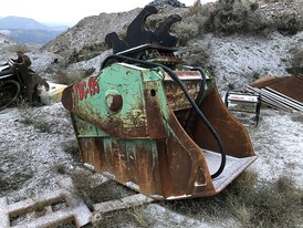 Tramac Bucket Jaw Crusher