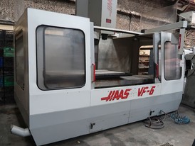 Máquina Fresadora HASS CNC
