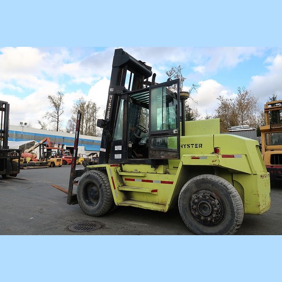 Hyster H210XL Forklift