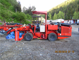 Perforadora de Desarrollo Sandvik DD210 de 1 Boom