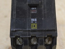 Square D 3 Pole 20 Amp Breaker