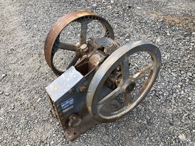 Braun Chipmunk Lab Jaw Crusher