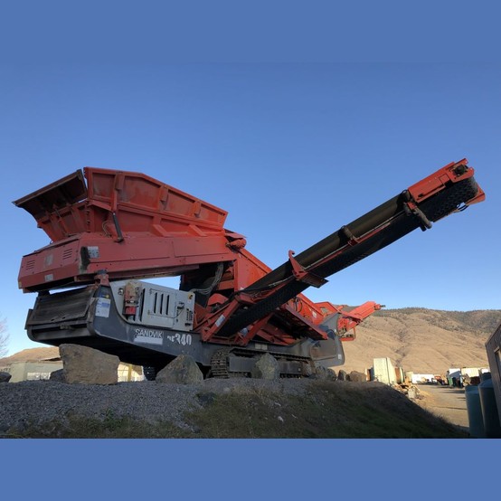 Sandvik QE340 Track Mounted Screen
