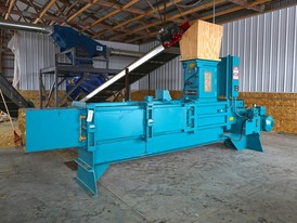 Maren Sawdust Bag Baler