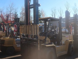 Hyster 15,500 lbs Forklift