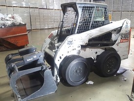 Bobcat S160 Skid Steer