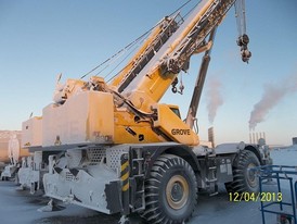 Used Grove Mobile Crane. 90 Ton Lift Capability. Model: RT-890E.