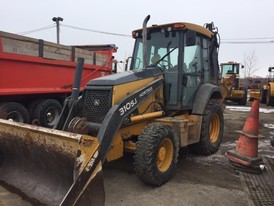 John Deere 310SJ Backhoe Loader