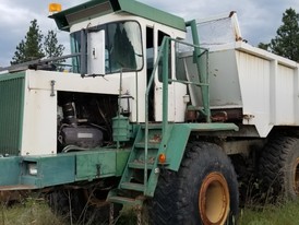 Heavy Duty Offroad Spreader Truck