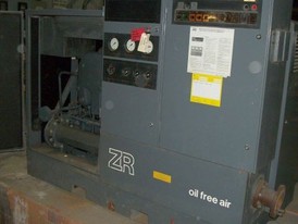 Used Atlas Copco Air Compressor. 800 CFM - 190 HP. Oil Free.