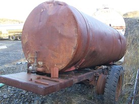 1100 Gallon Steel Water Tank