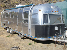 Airstream Classic 31 ft Travel Trailer