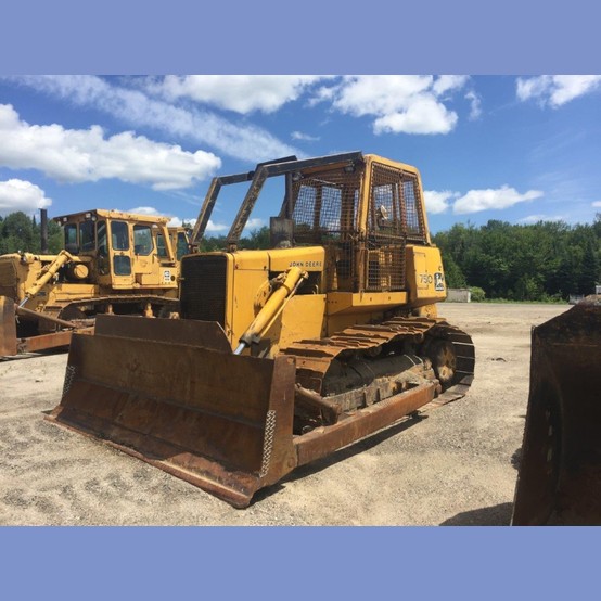 John Deere 750 Bulldozer