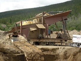 5 ft. Wide x 14 ft. Long wash plant Mounted on Tandem Axle Trailer. Complete With Sluice Box.