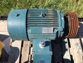 Siemens 50 HP Motor