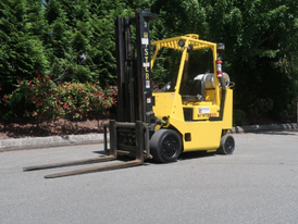 Montacarga Hyster de 8,000 lbs