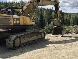 Komatsu PC400LC-7 Excavator