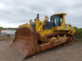 Komatsu D375A-5 Dozer