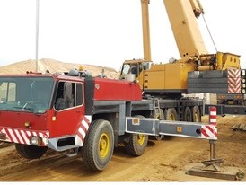 Liebherr 225 Ton Mobile Crane